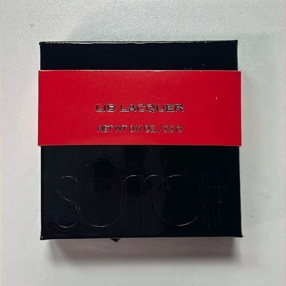Surrat Lid Lacquer Cream Eyeshadow in Shade Shikkoku (Black Lacquer) NWT - Picture 4 of 4